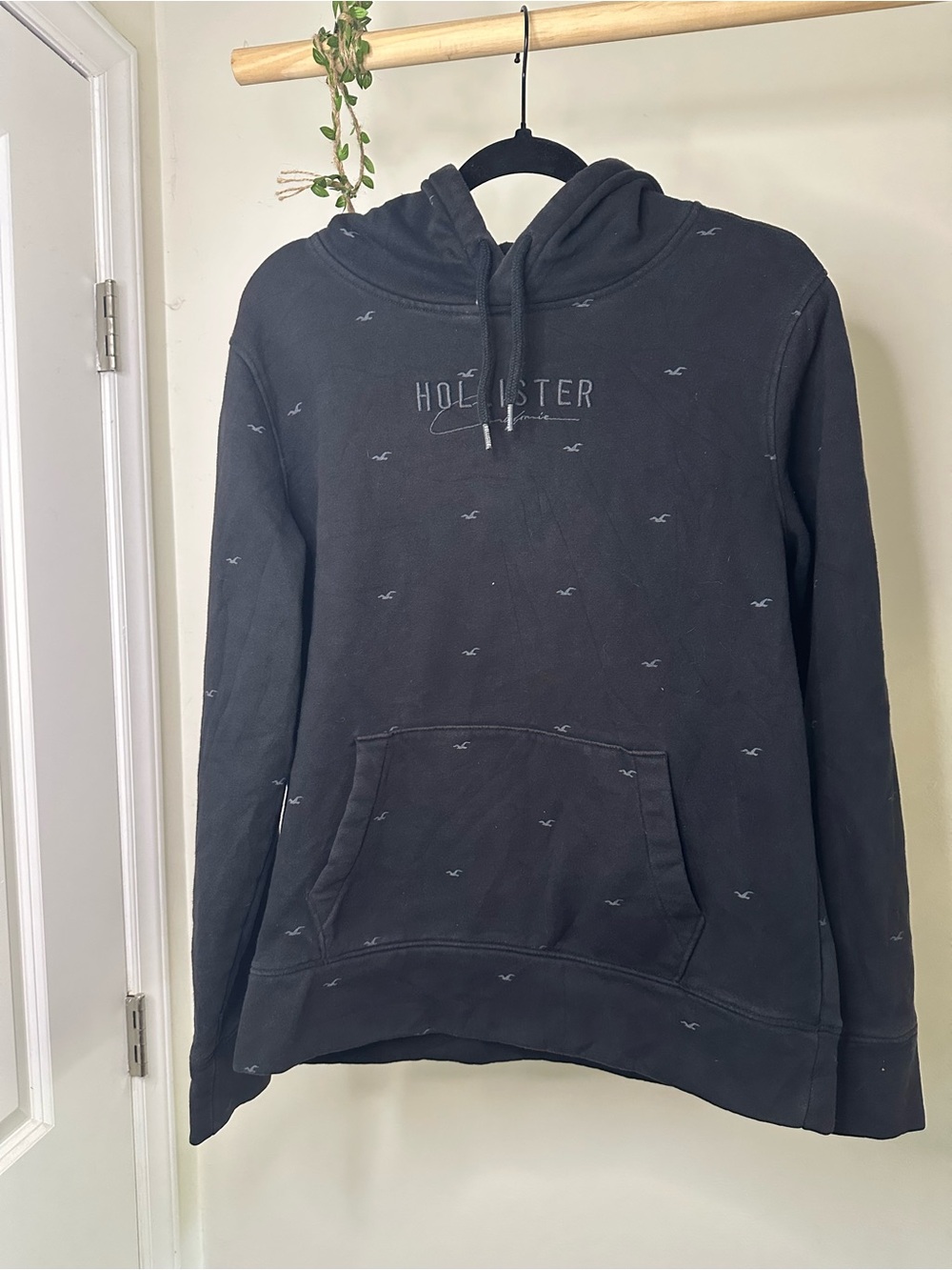 Men’s S | Hollister Co All Over Mini Seagull Print Logo Pullover Hoodie